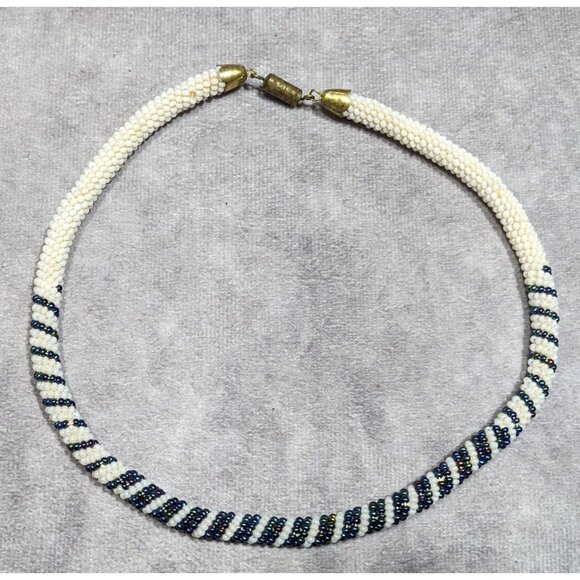 Vintage Handmade White And Blue/Black Beaded Rope Necklace - Picture 6 of 6